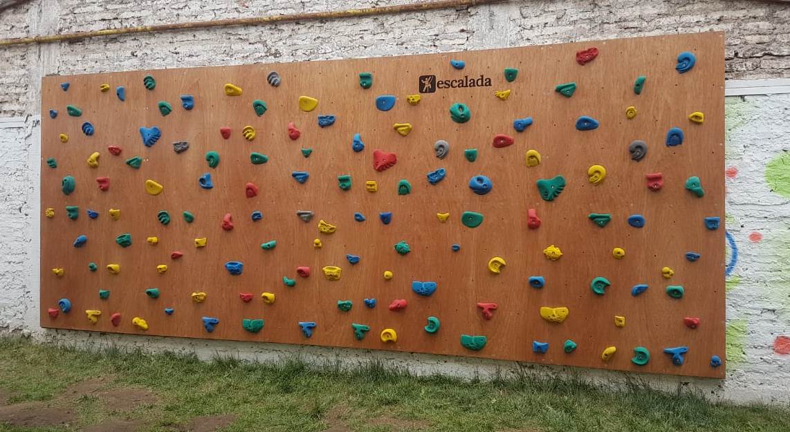 Joya moco Reparación posible Muro Escalada Colegios - Escalada - Construcción de Muros de Escalada y  venta de Equipamiento